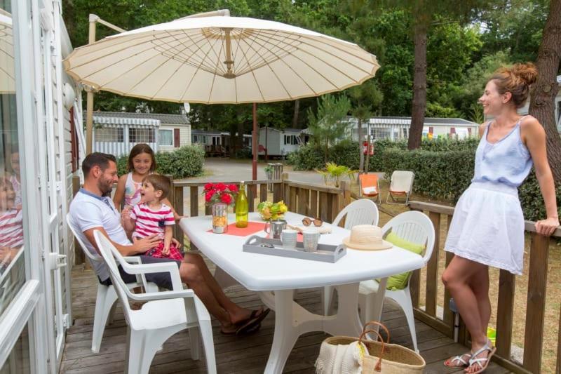 Camping Officiel Siblu Les Pierres Couchees Saint-Brévin-les-Pins Kültér fotó